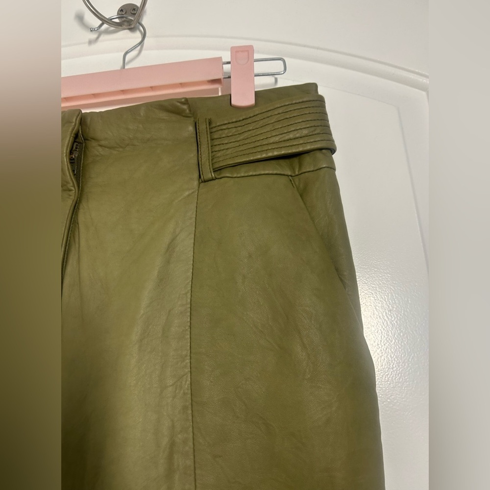 Veronica Beard Sethe Green Moto 100% Lamb Leather Pants size 4 chic 90s feminine - Picture 8 of 14